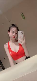 Hotgirl Trần Thị Duyên vóc dáng thanh mảnh nhẹ nhàng hấp dẫn